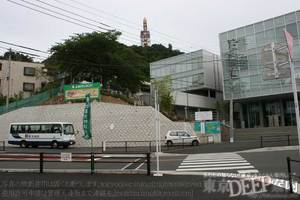 よみうりランド 巨人への道を登る 東京deep案内